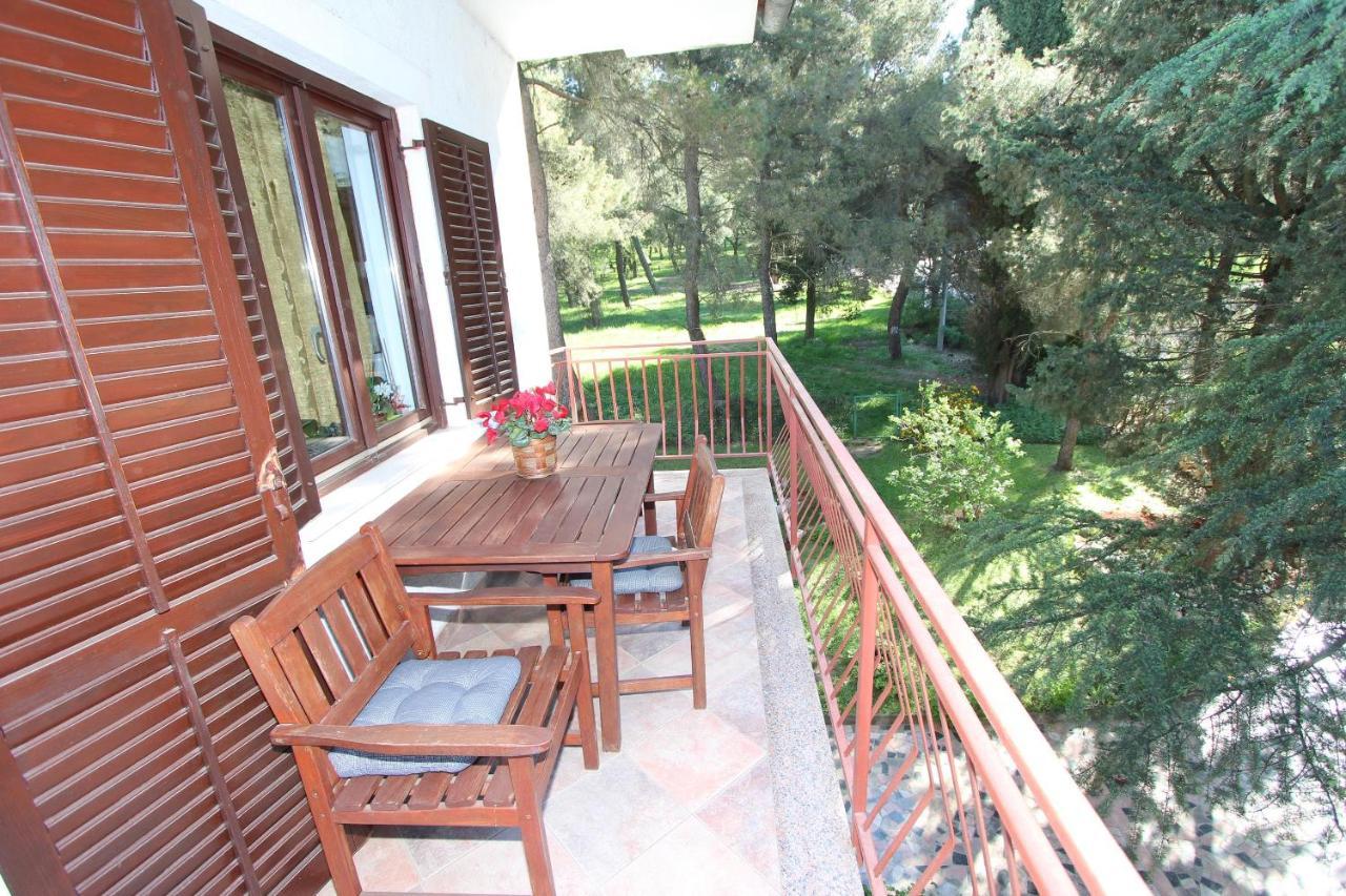 Apartment Clementina Višnjan Esterno foto